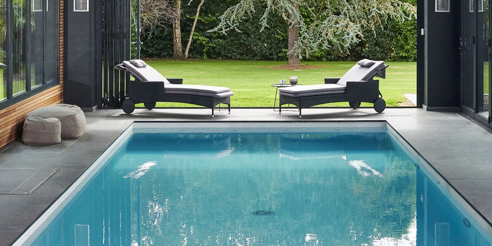 Piscine intérieure