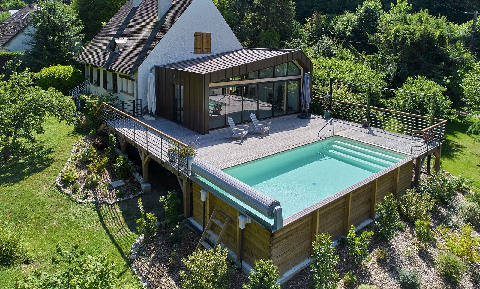 © FABRICE FERRER – Réalisation HÉNOCQUE PISCINES