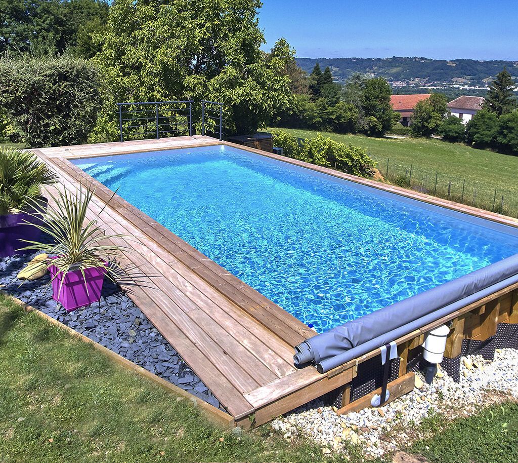 Piscine hors-sol paysagère