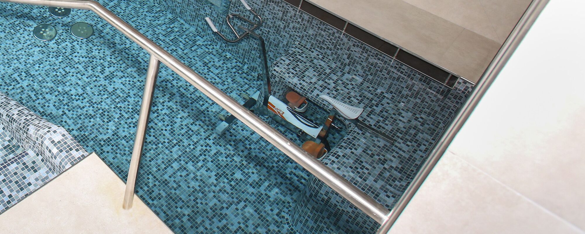 Vélo de piscine