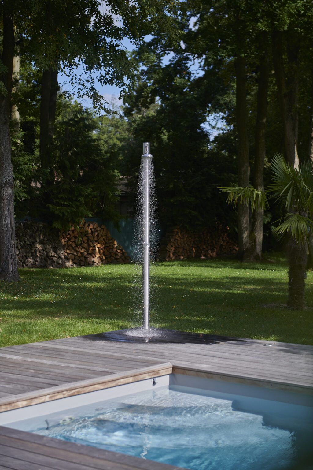 Douche extérieure en inox pour piscine