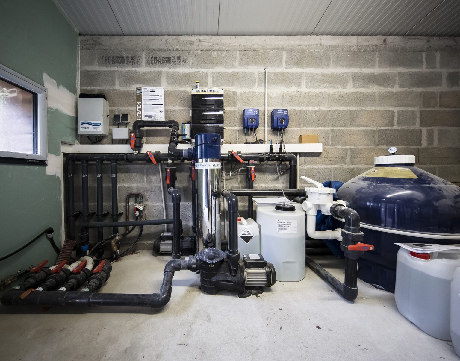 Local technique pour piscine