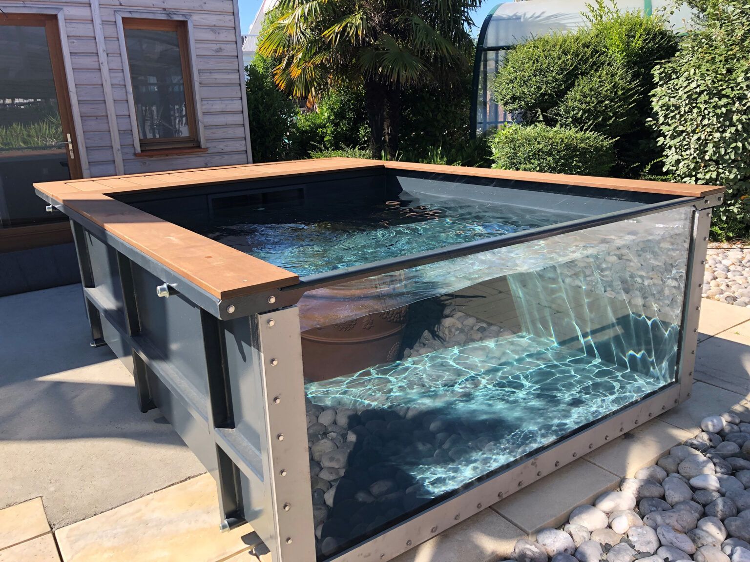 Piscine container innovante