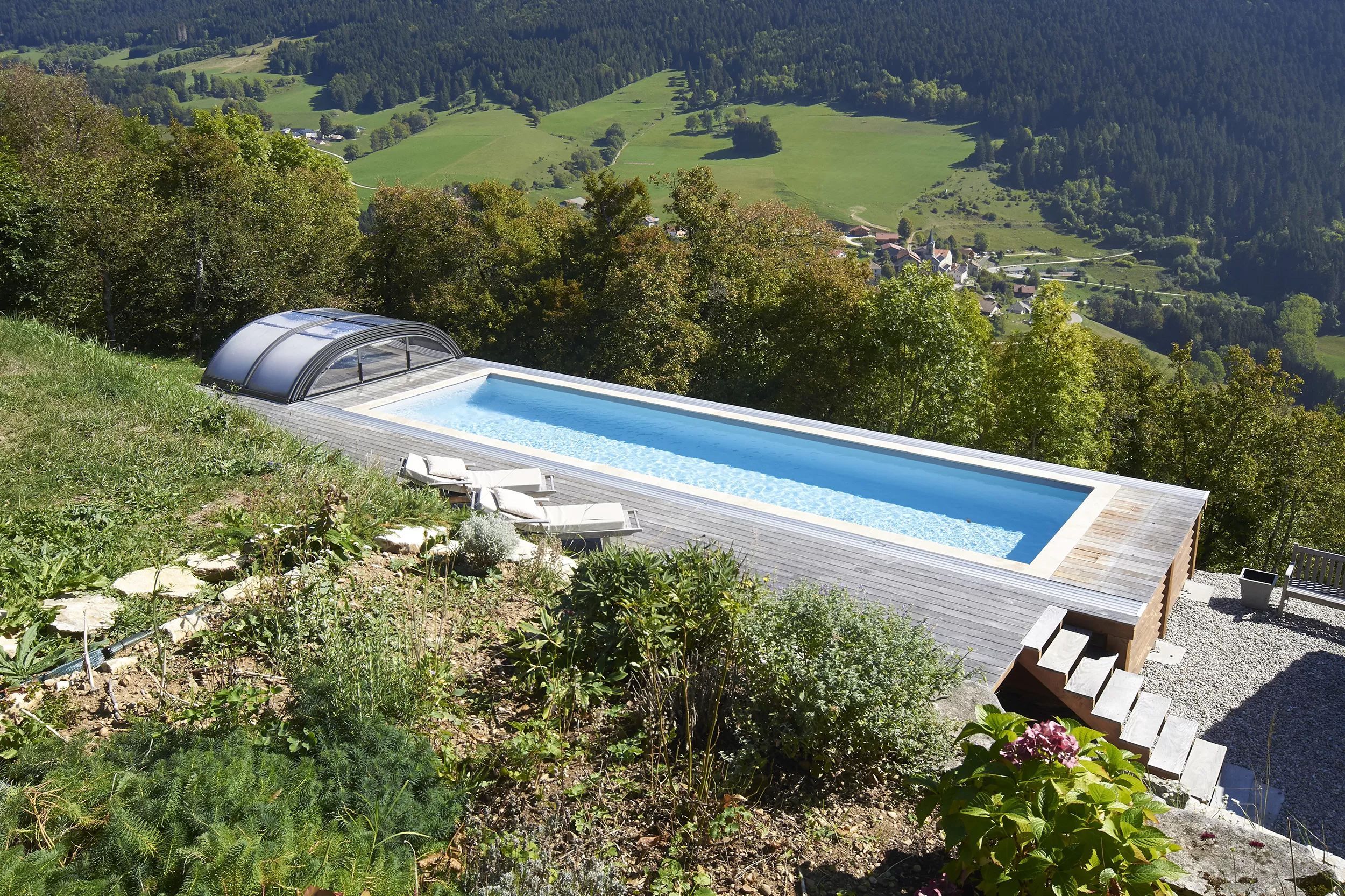 © FABRICE FERRER – Réalisation PISCINES WEEK-END