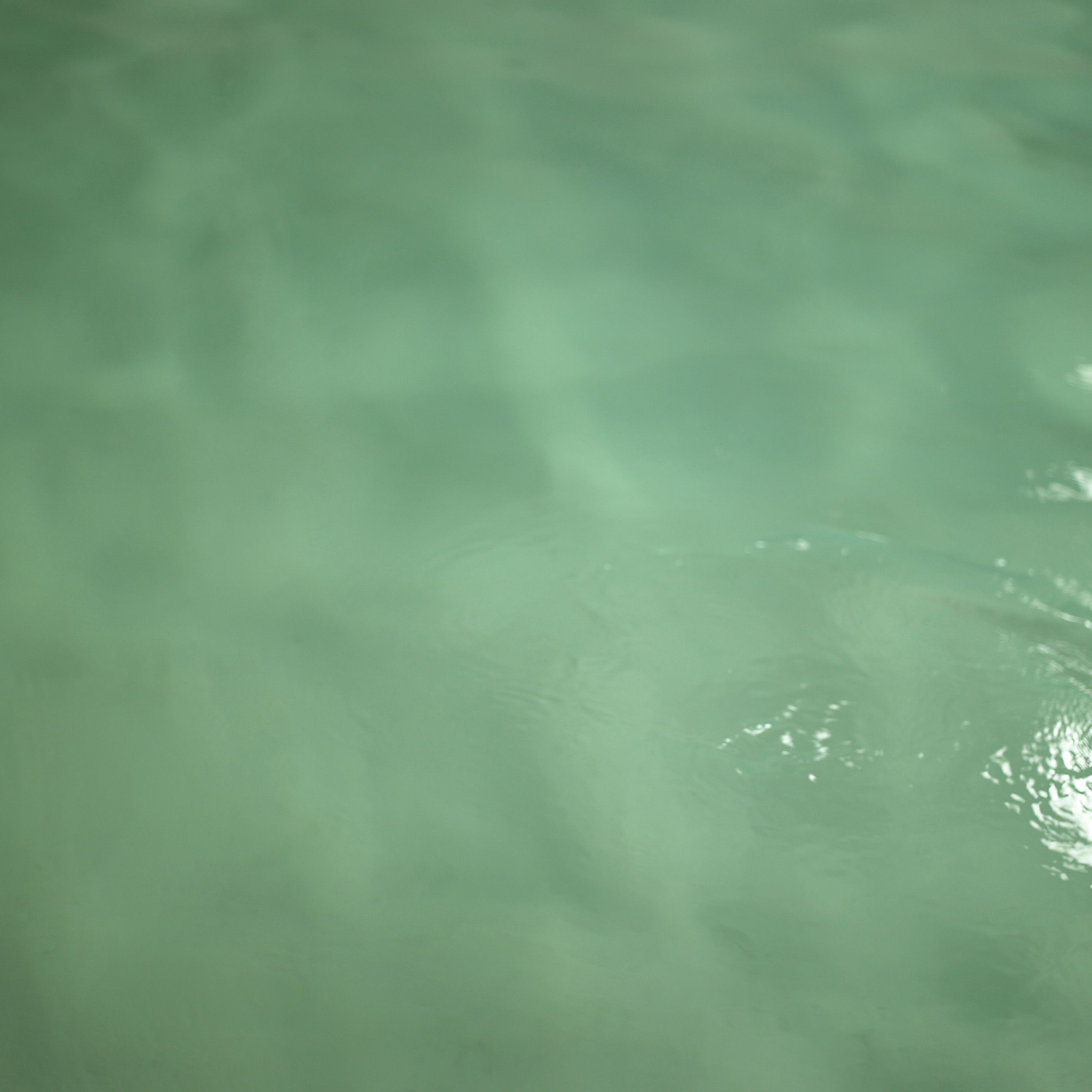 Eau trouble de piscine - © Shutterstock