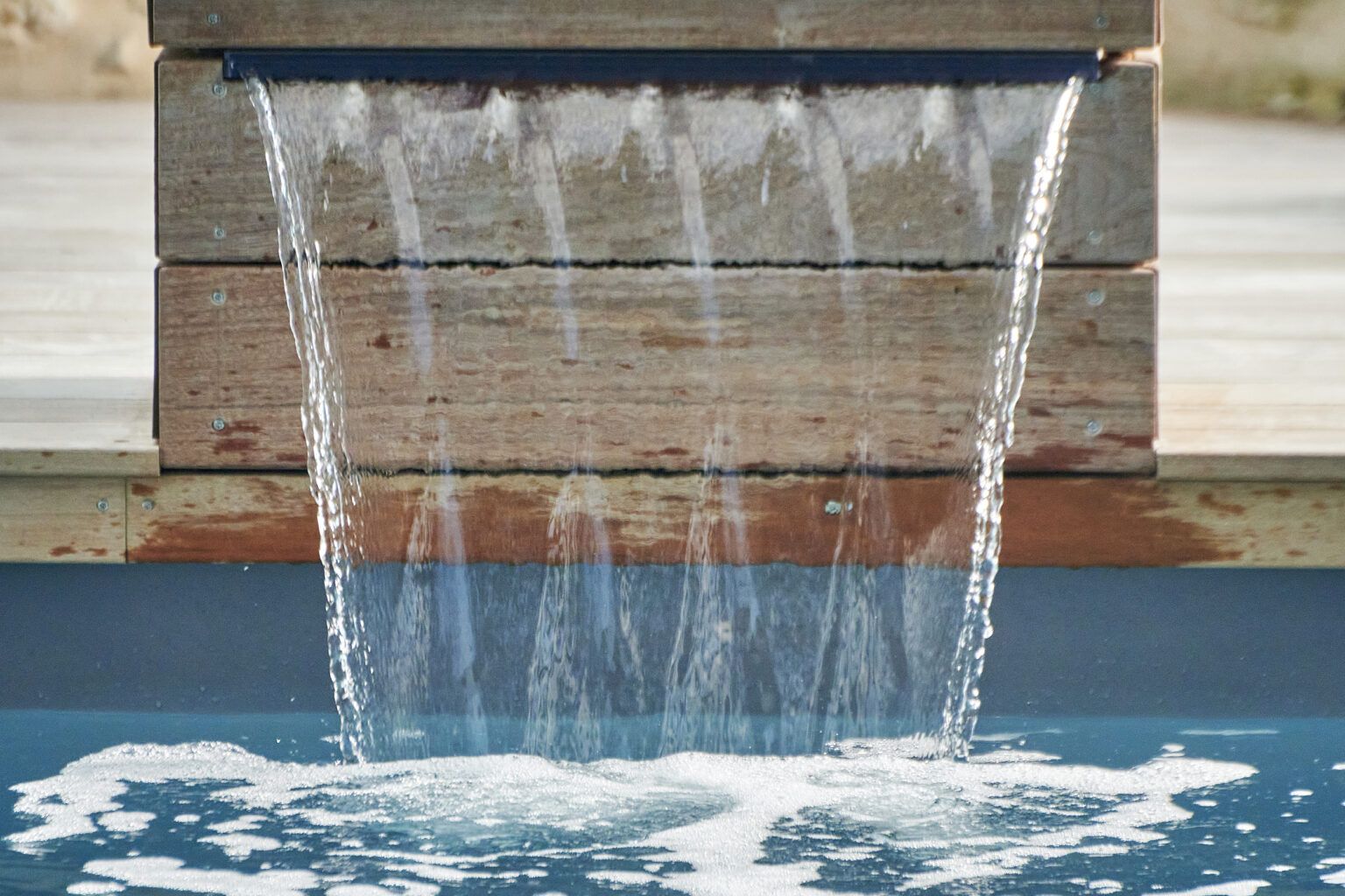 Cascade pour bassin et piscine