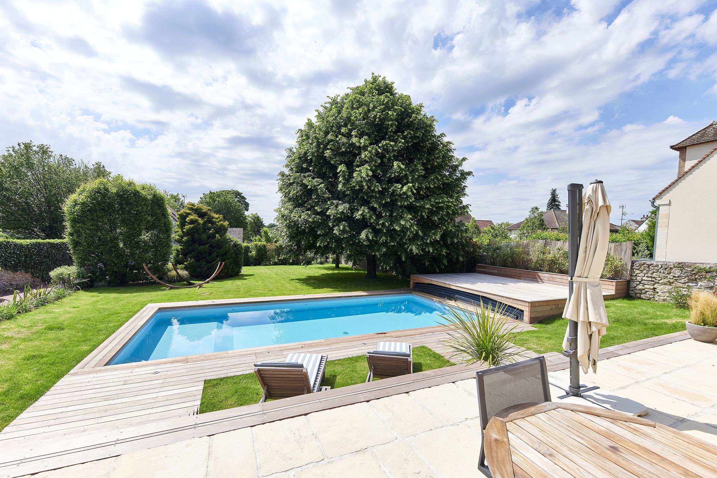© FABRICE FERRER – Réalisation HENOCQUE PISCINES