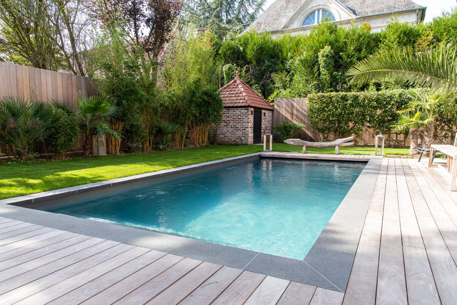 Piscine extérieure sur mesure