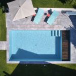 Piscine classique extérieure
