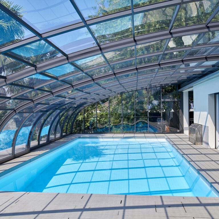 Abri haut mural sur mesure mobile, piscine de 9x5m