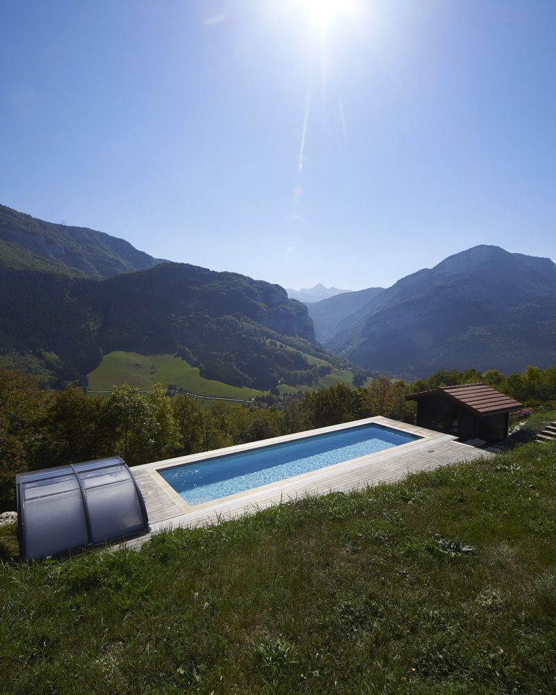 Couloir de nage à la montagne